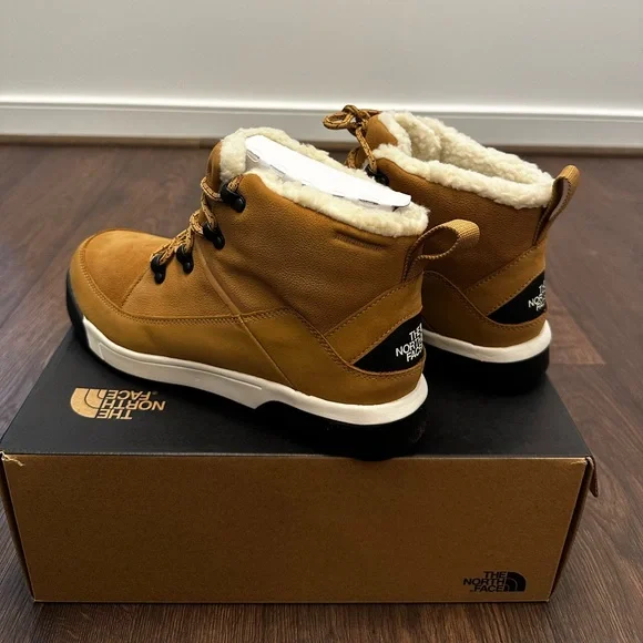 Women’s Sierra Mid Lace Waterproof Boots - Picture 4 of 16